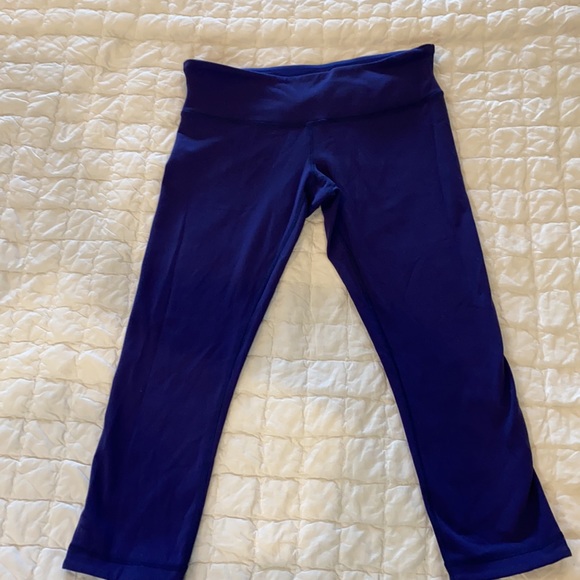 Lululemon Wunder Under crop leggings - Picture 4 of 8